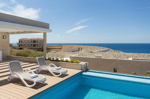Cala'n Blanes Villa Sleeps 9 Pool Air Con Wifi
