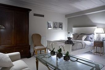 Hotel Torri E Merli