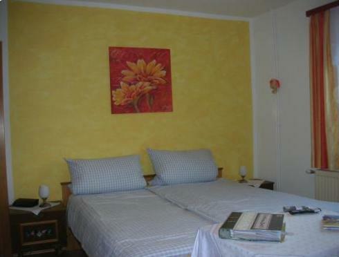 Hostal Tscharnighof