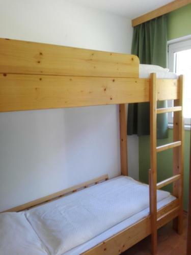 Hostal Familiengasthof Zirmhof