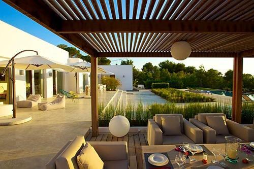 Cala Bassa Villa Sleeps 12 Pool Air Con Wifi