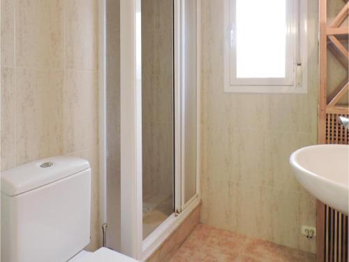 Three-bedroom Holiday Home In L'ametlla de Mar
