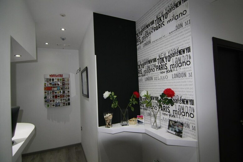 Hostal MH Fuencarral