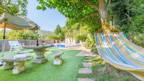 Lloret De Mar Villa Sleeps 9