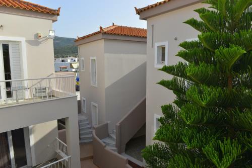 Aparthotel Korali