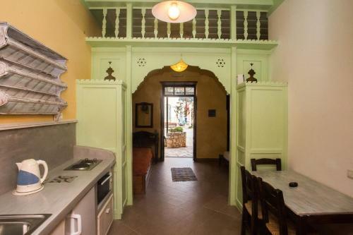 Bed & Breakfast Karnayo