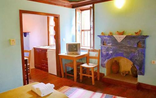 Bed & Breakfast Karnayo
