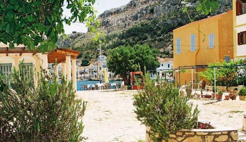 Bed & Breakfast Karnayo