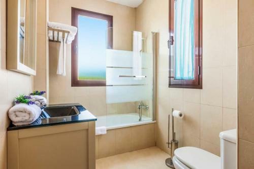 Playa Blanca Villa Sleeps 6 Pool Air Con Wifi