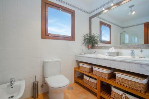 Playa Blanca Villa Sleeps 6 Pool Air Con Wifi