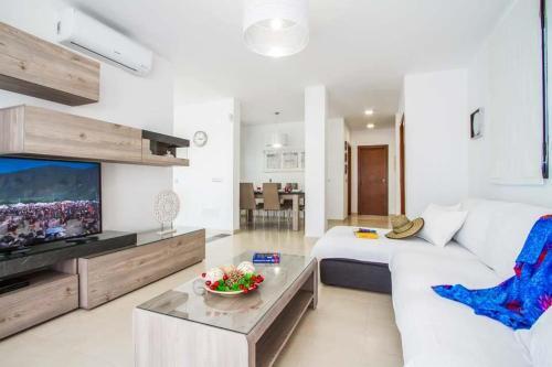 Playa Blanca Villa Sleeps 6 Pool Air Con Wifi