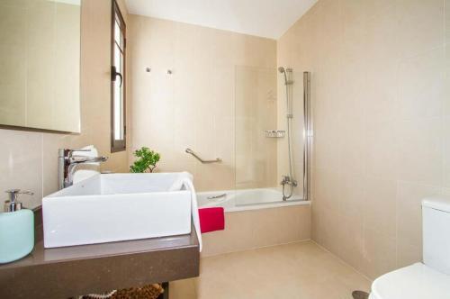 Playa Blanca Villa Sleeps 6 Pool Air Con Wifi