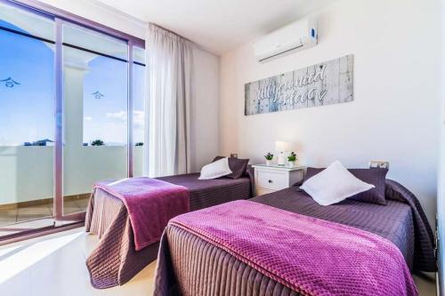 Playa Blanca Villa Sleeps 6 Pool Air Con Wifi