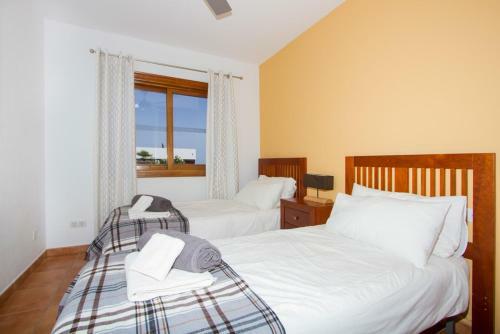 Playa Blanca Villa Sleeps 15 Pool Air Con Wifi