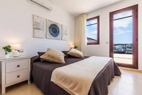 Playa Blanca Villa Sleeps 6 Pool Air Con Wifi