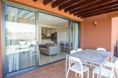 El Salobre Villa Sleeps 4 Pool Air Con Wifi