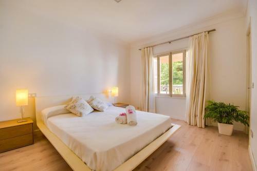 Port De Pollenca Villa Sleeps 10 Pool Air Con Wifi