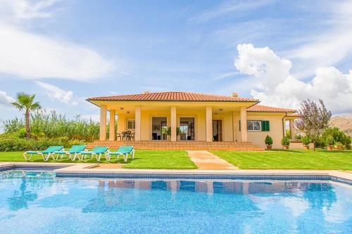 Port De Pollenca Villa Sleeps 8 Pool Air Con Wifi