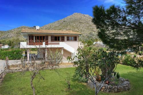 Port De Pollenca Villa Sleeps 8 Pool Air Con Wifi