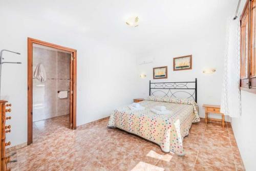 Port De Pollenca Villa Sleeps 10 Pool Air Con Wifi