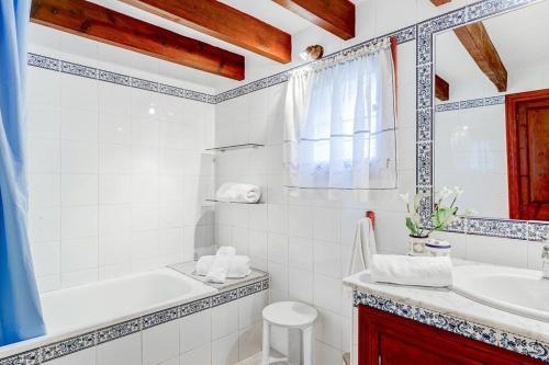 Port De Pollenca Villa Sleeps 6 Pool Air Con Wifi
