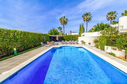 Port De Pollenca Villa Sleeps 8 Pool Air Con Wifi