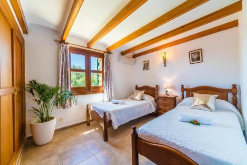 Port De Pollenca Villa Sleeps 6 Pool Air Con Wifi