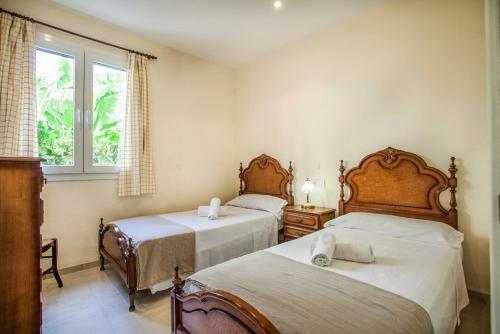 Port De Pollenca Villa Sleeps 8 Pool Air Con Wifi