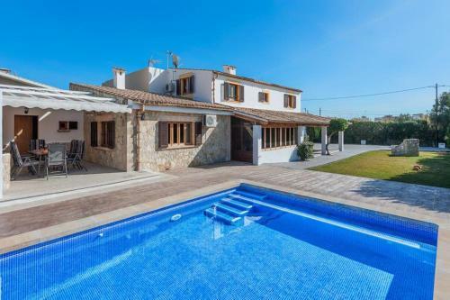 Port De Pollenca Villa Sleeps 6 Pool Air Con Wifi
