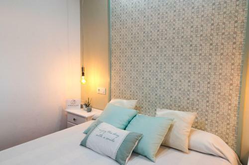 Summerland Apartments Rota