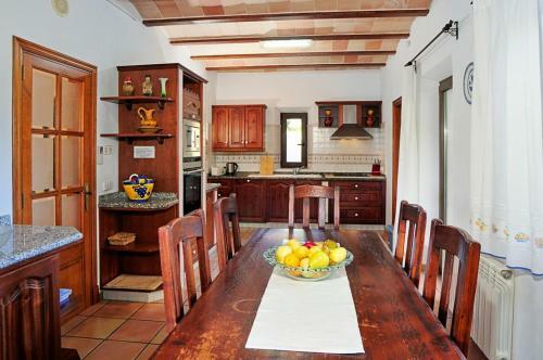 S'horta Villa Sleeps 10 Pool Air Con Wifi