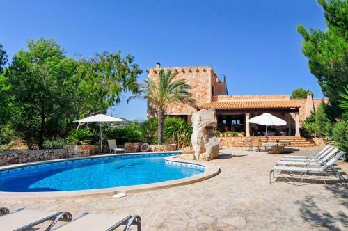 S'horta Villa Sleeps 10 Pool Air Con Wifi