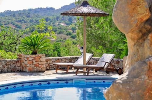 S'horta Villa Sleeps 10 Pool Air Con Wifi