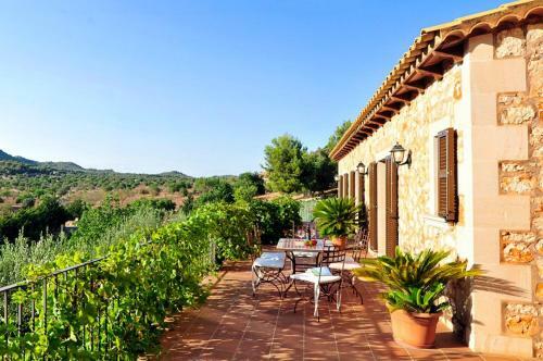 S'horta Villa Sleeps 10 Pool Air Con Wifi