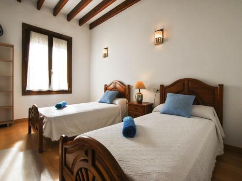 Sprawling Villa With Pool At Sa Pobla Balearic Islands