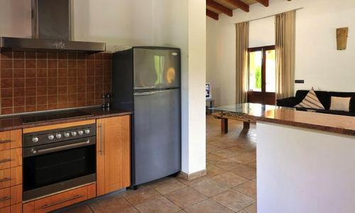 Sa Pobla Villa Sleeps 6 Pool Air Con Wifi