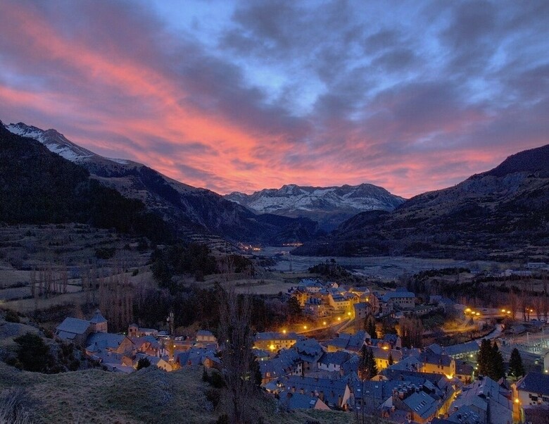 Hotel Valle De Izas