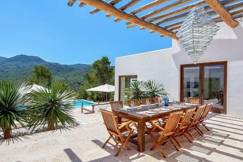San Jose Villa Sleeps 12 Pool Air Con Wifi