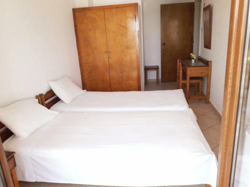 Hostal Marialena Pension