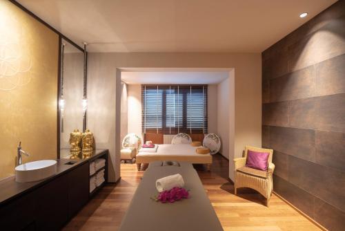 Hotel Larimar