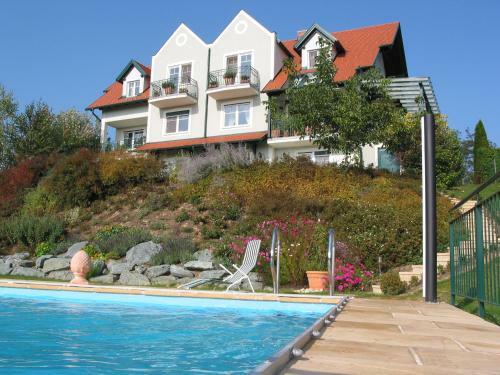 Hostal Landhaus Eder