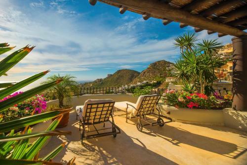 7 Br Home For 18 With Ocean Views, Villa Las Flores