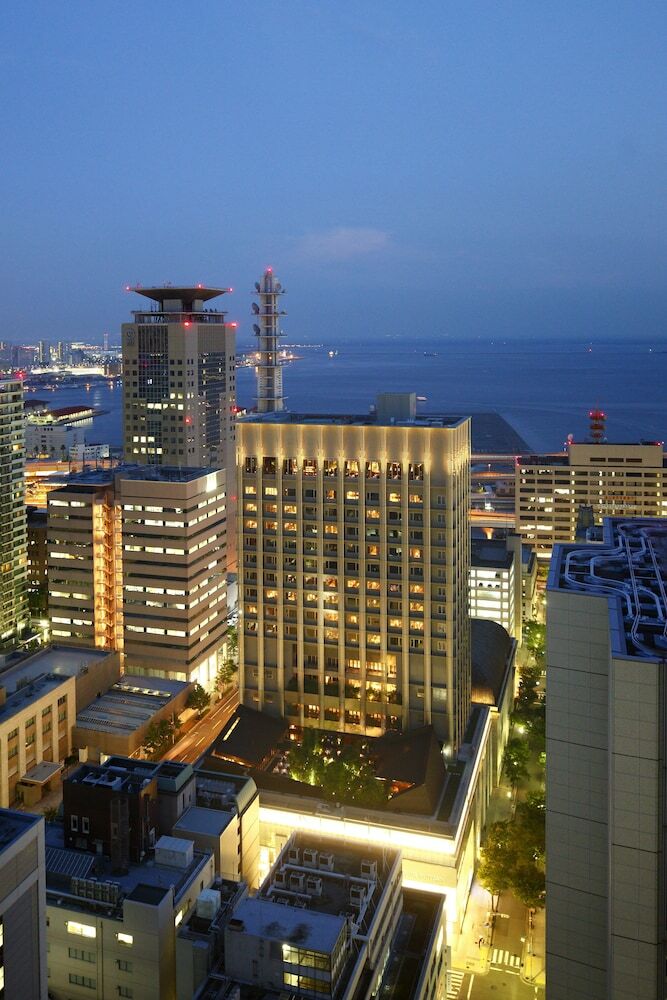 Oriental Hotel