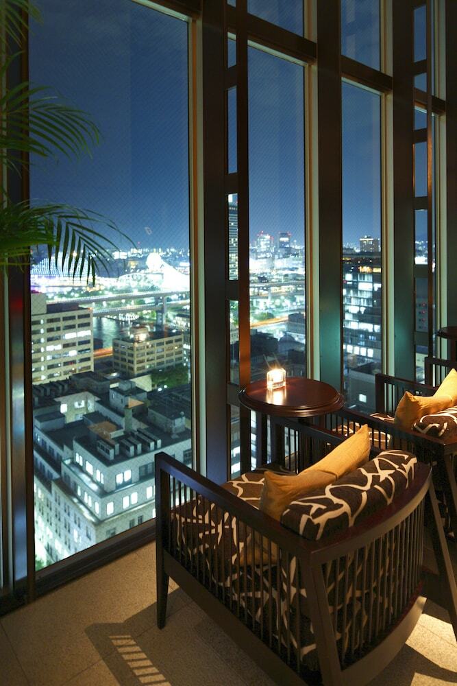Oriental Hotel