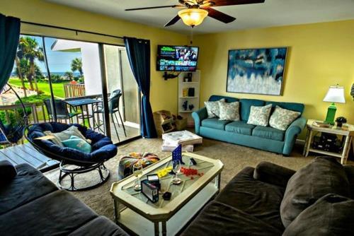 Blue Surf 18 Townhouse