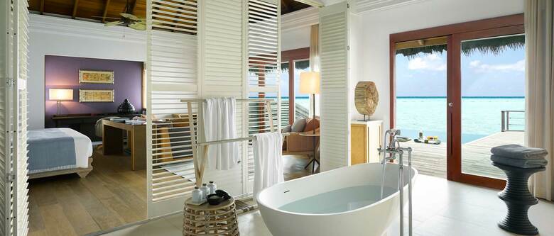 Hotel Dusit Thani Maldives