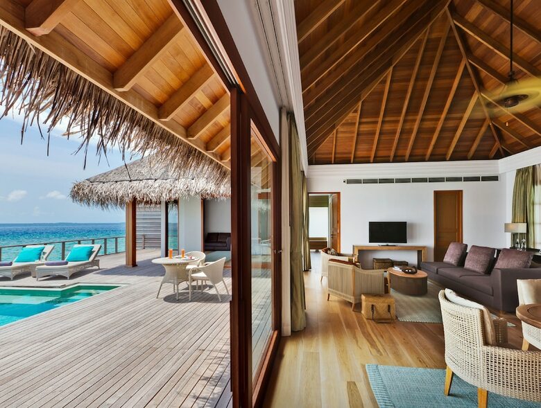 Hotel Dusit Thani Maldives