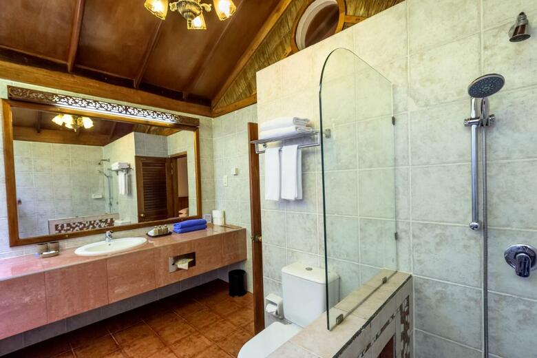 Hotel Reethi Beach Resort