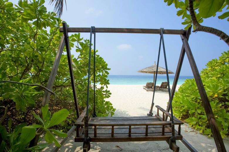 Hotel Reethi Beach Resort