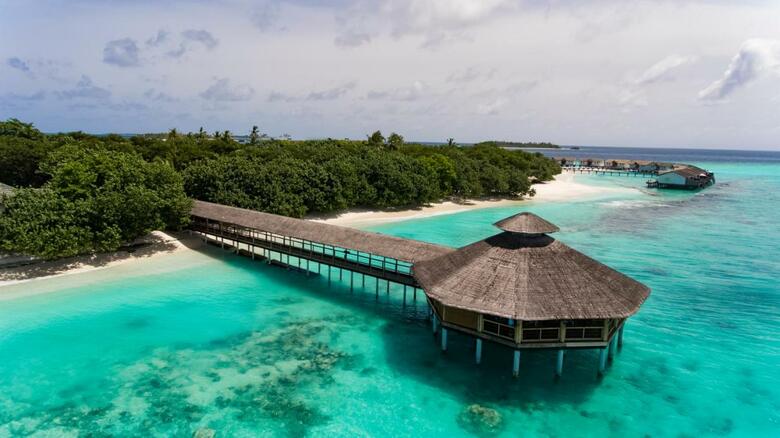 Hotel Reethi Beach Resort